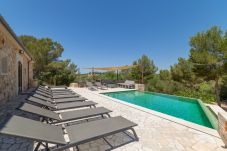 Beautiful Mallorcan villa with swimming pool